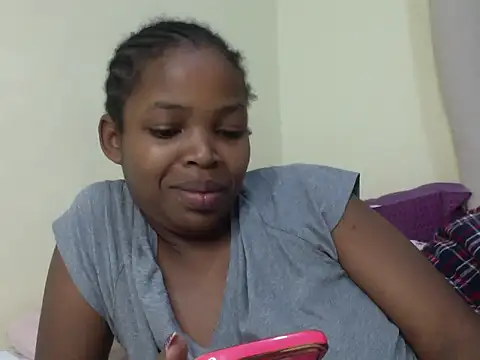 queen-sasha online show from June 14, 2026, 11:07 pm