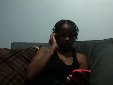 queen-sasha online show from June 20, 2026, 8:44 pm
