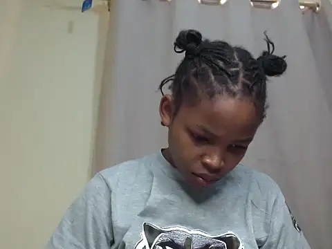 Snapshot of queen-sasha chatting on June 25, 2026, 10:09 am queen-sasha online show from June 25, 2026, 10:09 am