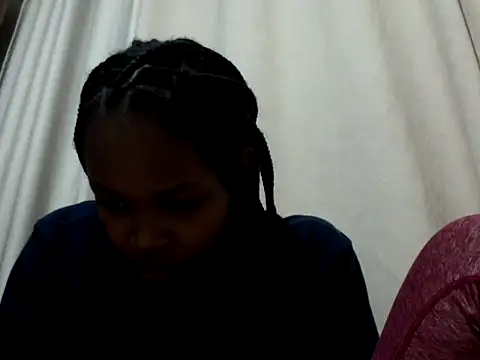 Snapshot of queen-sasha chatting on August 7, 2026, 9:55 am queen-sasha online show from August 7, 2026, 9:55 am