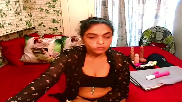 Indian Blaze00 online show from February 14, 2025, 3:26 pm