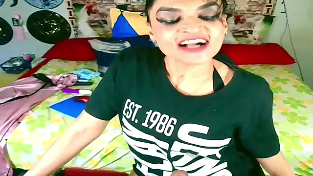 Snapshot of Indian_Blaze00 chatting on September 21, 2025, 3:35 pm Indian Blaze00 online show from September 21, 2025, 3:35 pm