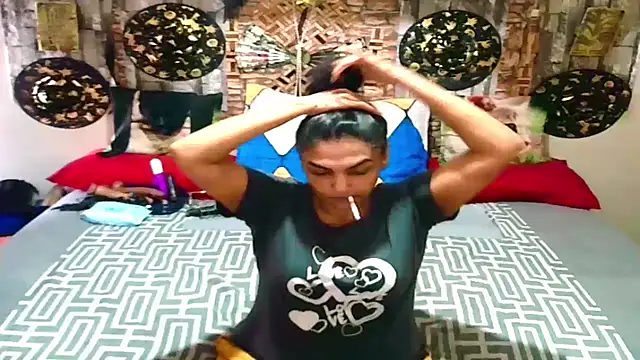 Snapshot of Indian_Blaze00 chatting on October 20, 2025, 10:05 am Indian Blaze00 online show from October 20, 2025, 10:05 am