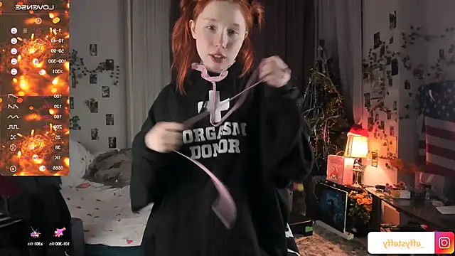 Snapshot of CallMeEffy1 chatting on January 5, 2025, 4:38 pm CallMeEffy1 online show from January 5, 2025, 4:38 pm