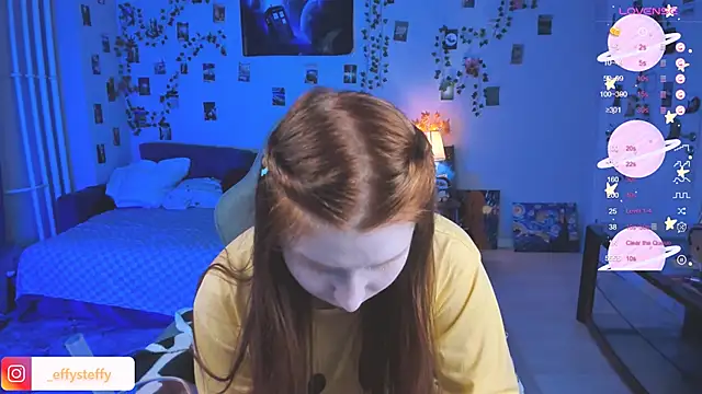 Snapshot of CallMeEffy1 chatting on September 19, 2025, 7:25 pm CallMeEffy1 online show from September 19, 2025, 7:25 pm