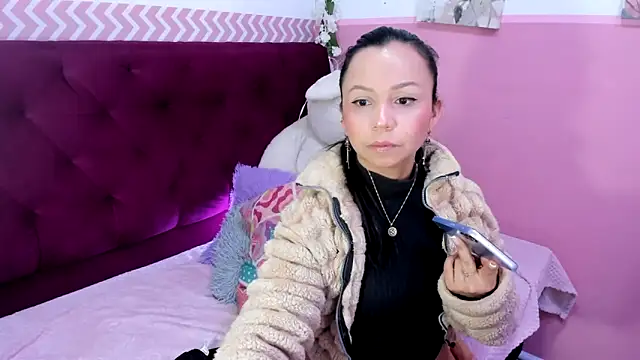 candysmitxxx online show from November 14, 2025, 1:59 am