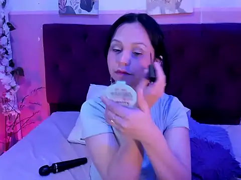 candysmitxxx online show from March 7, 2026, 1:46 am