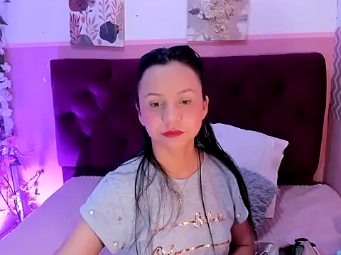 candysmitxxx online show from June 30, 2026, 12:33 am