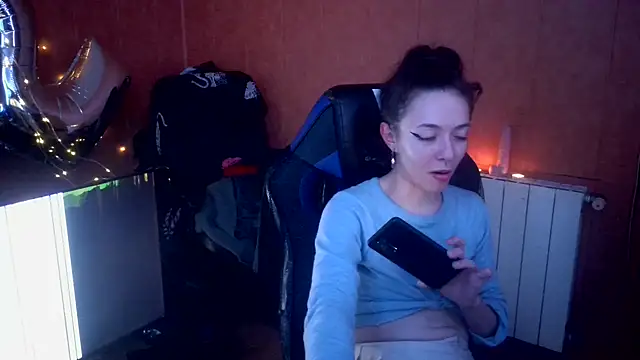 Lia Y PatrickX online show from December 23, 2024, 2:45 am