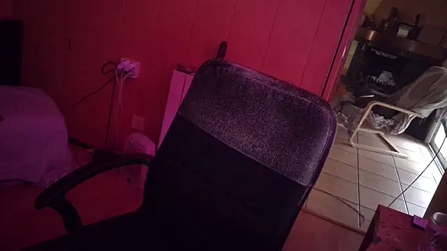 Lia Y PatrickX online show from February 15, 2025, 8:33 am