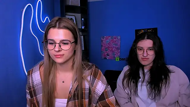 scarlet mooore online show from March 26, 2026, 10:26 pm