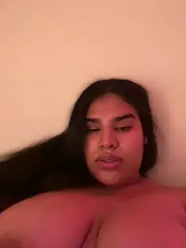 Snapshot of Badkittykim chatting on December 22, 2024, 7:31 pm Badkittykim online show from December 22, 2024, 7:31 pm