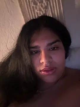 Snapshot of Badkittykim chatting on February 8, 2025, 11:33 am Badkittykim online show from February 8, 2025, 11:33 am