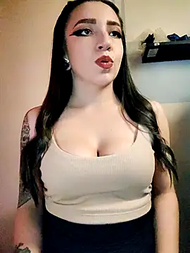 Paudelatorre online show from October 20, 2025, 1:28 am