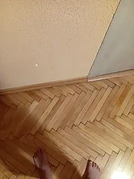 Snapshot of qnaki chatting on November 10, 2025, 1:37 am qnaki online show from November 10, 2025, 1:37 am