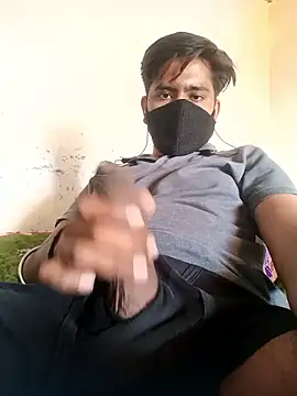 Pussy lover 33 online show from May 16, 2026, 12:15 pm