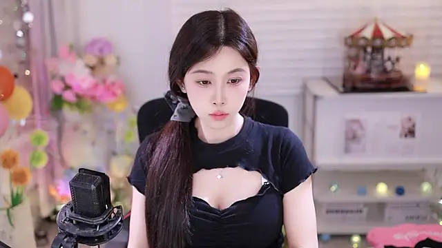 SleepArtist online show from December 22, 2025, 3:09 pm