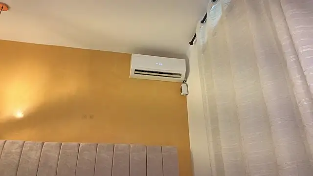 lexyfyre online show from March 13, 2026, 12:23 pm