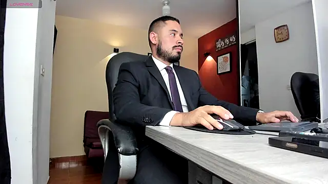 thesexlawyer1 online show from May 4, 2026, 4:08 am