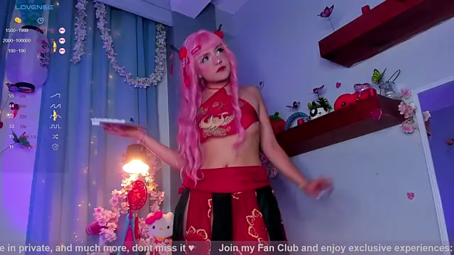 Snapshot of Tiny__Emmy chatting on November 7, 2025, 7:19 am Tiny Emmy online show from November 7, 2025, 7:19 am