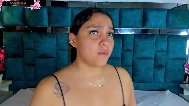Abril Gomez06 online show from May 9, 2026, 7:30 pm