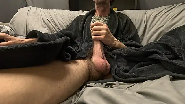 Snapshot of joeiandola chatting on February 7, 2026, 8:45 pm joeiandola online show from February 7, 2026, 8:45 pm