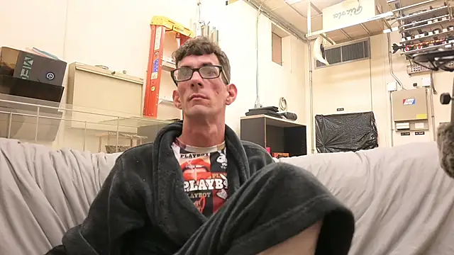 Snapshot of joeiandola chatting on March 8, 2026, 3:43 am joeiandola online show from March 8, 2026, 3:43 am