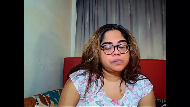 Indian Lola00 online show from July 12, 2026, 7:10 am