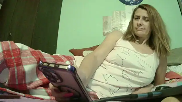 SexyGioconda online show from May 3, 2026, 9:54 pm