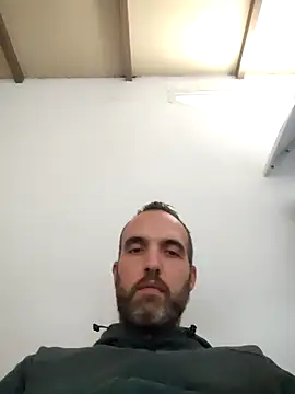 Snapshot of leon3875 chatting on March 7, 2025, 3:28 pm leon3875 online show from March 7, 2025, 3:28 pm