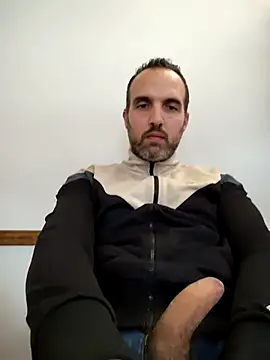 Snapshot of leon3875 chatting on October 23, 2025, 3:33 pm leon3875 online show from October 23, 2025, 3:33 pm