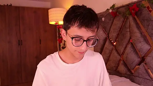 Mr evan1 online show from December 4, 2024, 12:14 pm