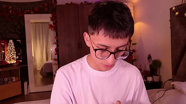 Mr evan1 online show from December 9, 2024, 11:58 am