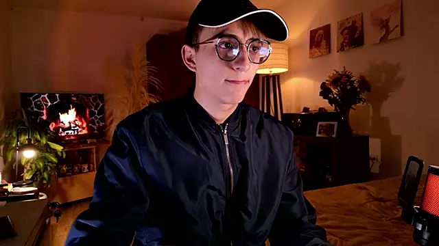 Snapshot of Mr_evan1 chatting on September 24, 2025, 1:36 pm Mr evan1 online show from September 24, 2025, 1:36 pm