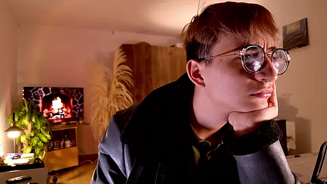 Snapshot of Mr_evan1 chatting on October 29, 2025, 3:14 pm Mr evan1 online show from October 29, 2025, 3:14 pm