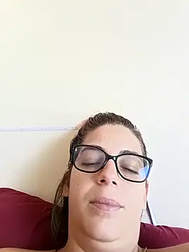 Escarlate4you  online show from February 23, 2025, 12:27 pm