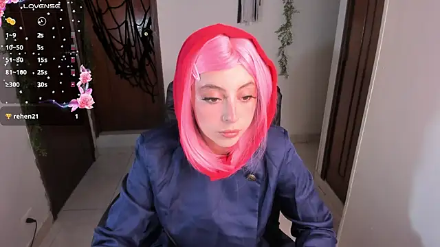 Snapshot of Violetaarey chatting on October 17, 2025, 12:01 am Violetaarey online show from October 17, 2025, 12:01 am