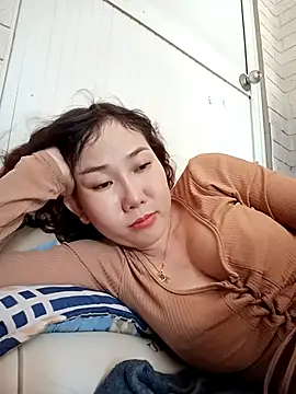 Ana love2000 online show from March 14, 2025, 5:05 am