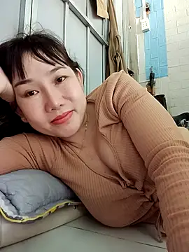 Ana love2000 online show from October 10, 2025, 2:54 am