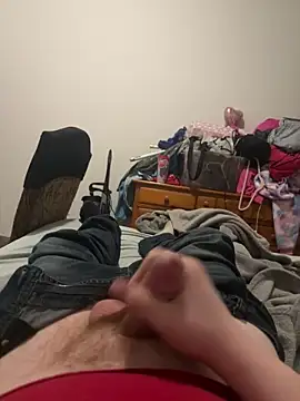 Snapshot of MaterPierce chatting on March 26, 2026, 3:56 am MaterPierce online show from March 26, 2026, 3:56 am