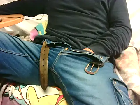 Giulio35 Pika online show from November 20, 2025, 3:45 pm