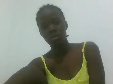 Snapshot of hey_its_andreana chatting on May 11, 2026, 11:05 am hey its andreana online show from May 11, 2026, 11:05 am
