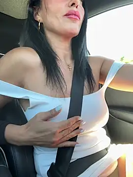 KimKelly13 online show from July 25, 2026, 9:07 am