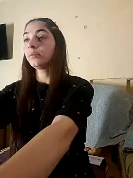 Snapshot of AntoniaHottie chatting on December 28, 2024, 10:25 am AntoniaHottie online show from December 28, 2024, 10:25 am