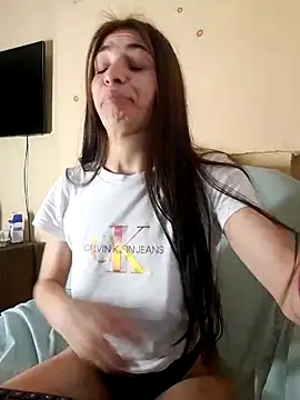 Snapshot of AntoniaHottie chatting on January 31, 2025, 12:07 pm AntoniaHottie online show from January 31, 2025, 12:07 pm