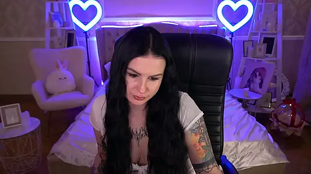 AmberDismond online show from March 18, 2025, 4:59 pm