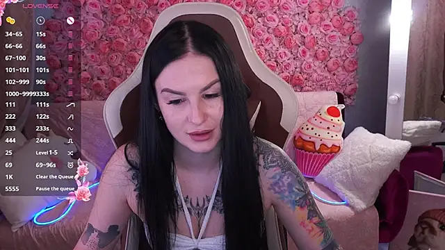 AmberDismond online show from May 19, 2026, 5:47 am