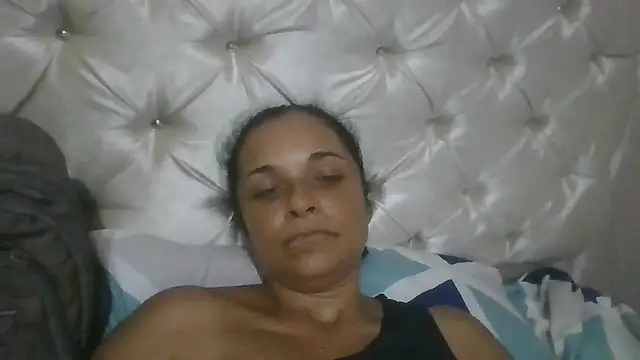 GiveLove1 online show from December 13, 2025, 10:37 pm