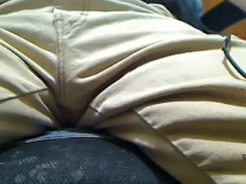 markluvskitty online show from December 13, 2024, 1:22 pm