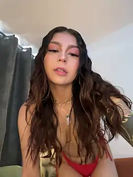 Snapshot of CHERRYY_BOMB_ chatting on March 31, 2026, 7:25 pm CHERRYY BOMB online show from March 31, 2026, 7:25 pm